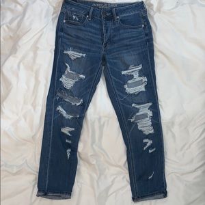 American eagle tomgirl jeans